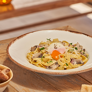 FETTUCCINE TARTUFO E UOVO